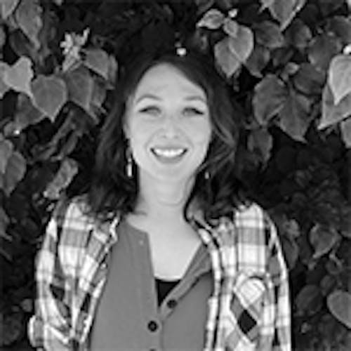 Portrait of student: Erin Rae Earp