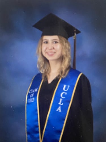 Portrait of student: Mae	Isabelle Noland
