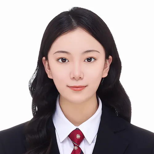 Portrait of student: Shiyu Liu