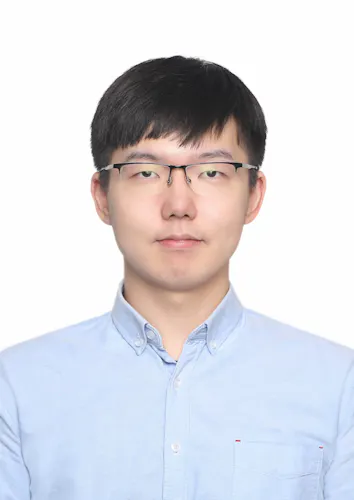 Portrait of student: Shiji Zhang