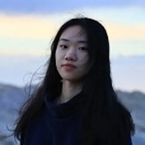 Portrait of student: Lingling Zeng
