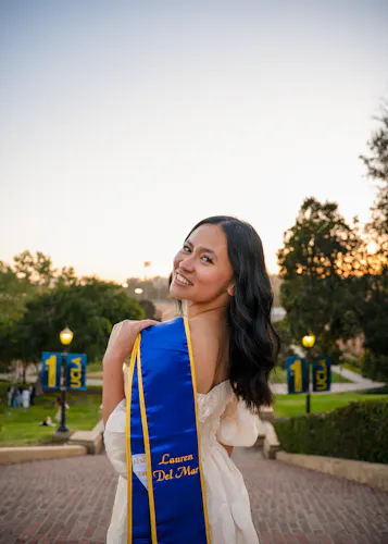 Portrait of student: Lauren Elizabeth Del Mar