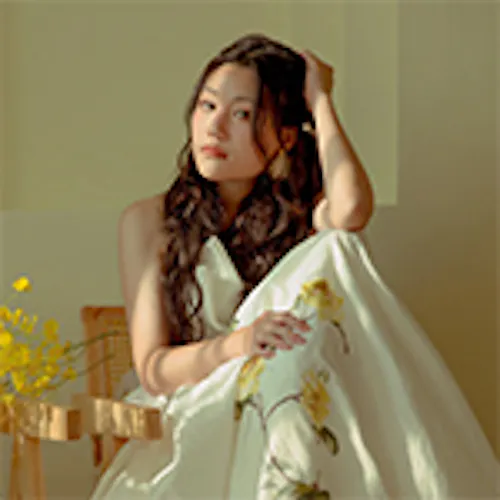 Portrait of student: Michelle Chen