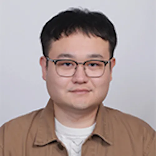 Portrait of student: Zezeng Fu