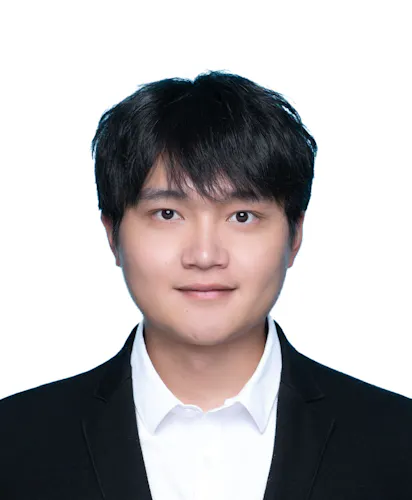 Portrait of student: Dong Qi Peng