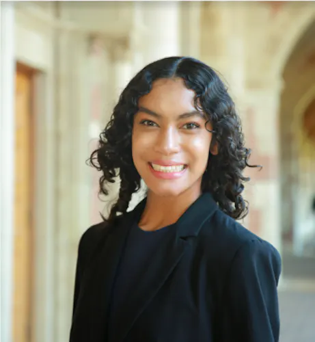 Portrait of student: Alani Junia Hendriks