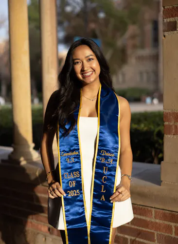 Portrait of student: Zoe Bien Mckay