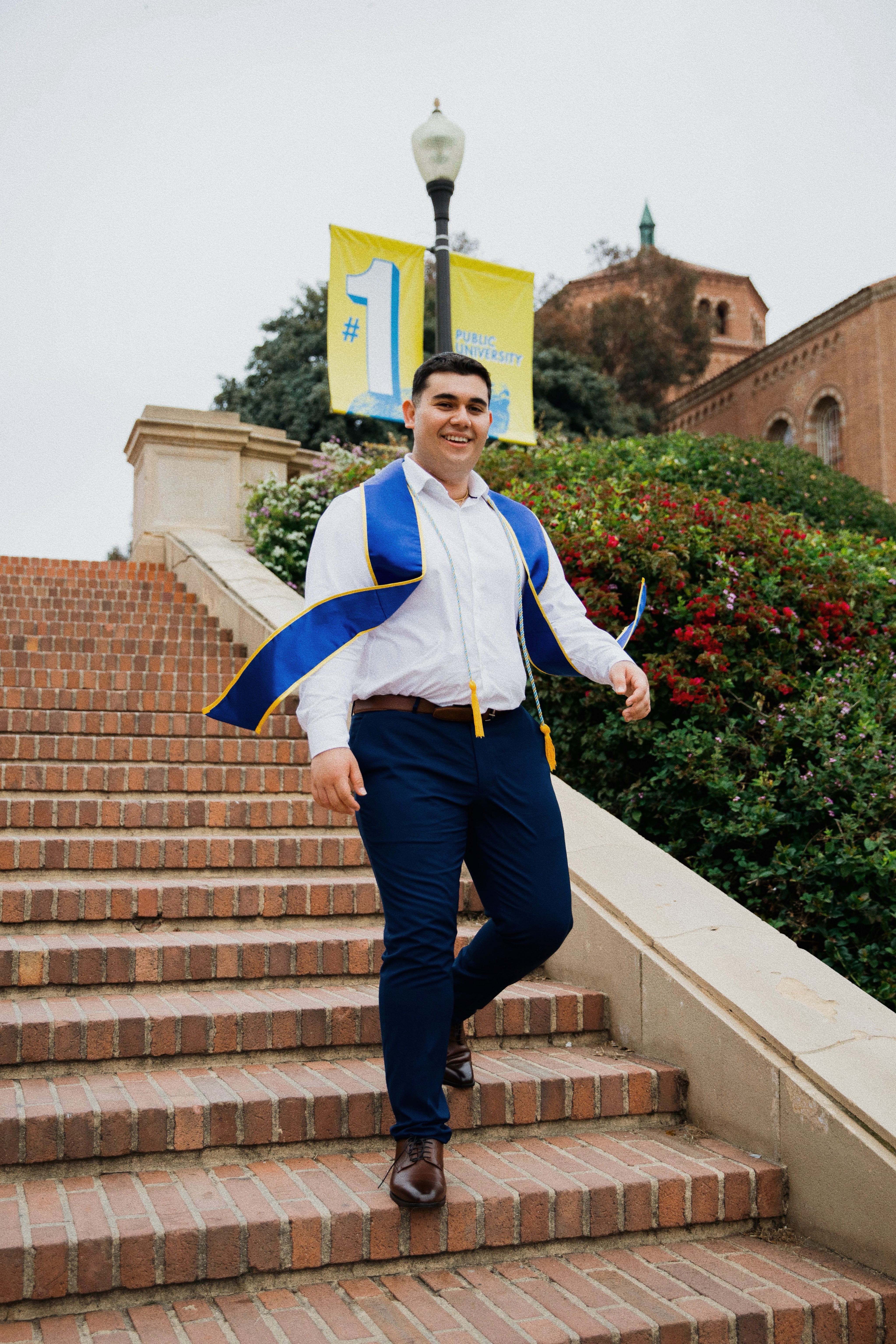 Portrait of student: Alejandro	Oswaldo Huerta