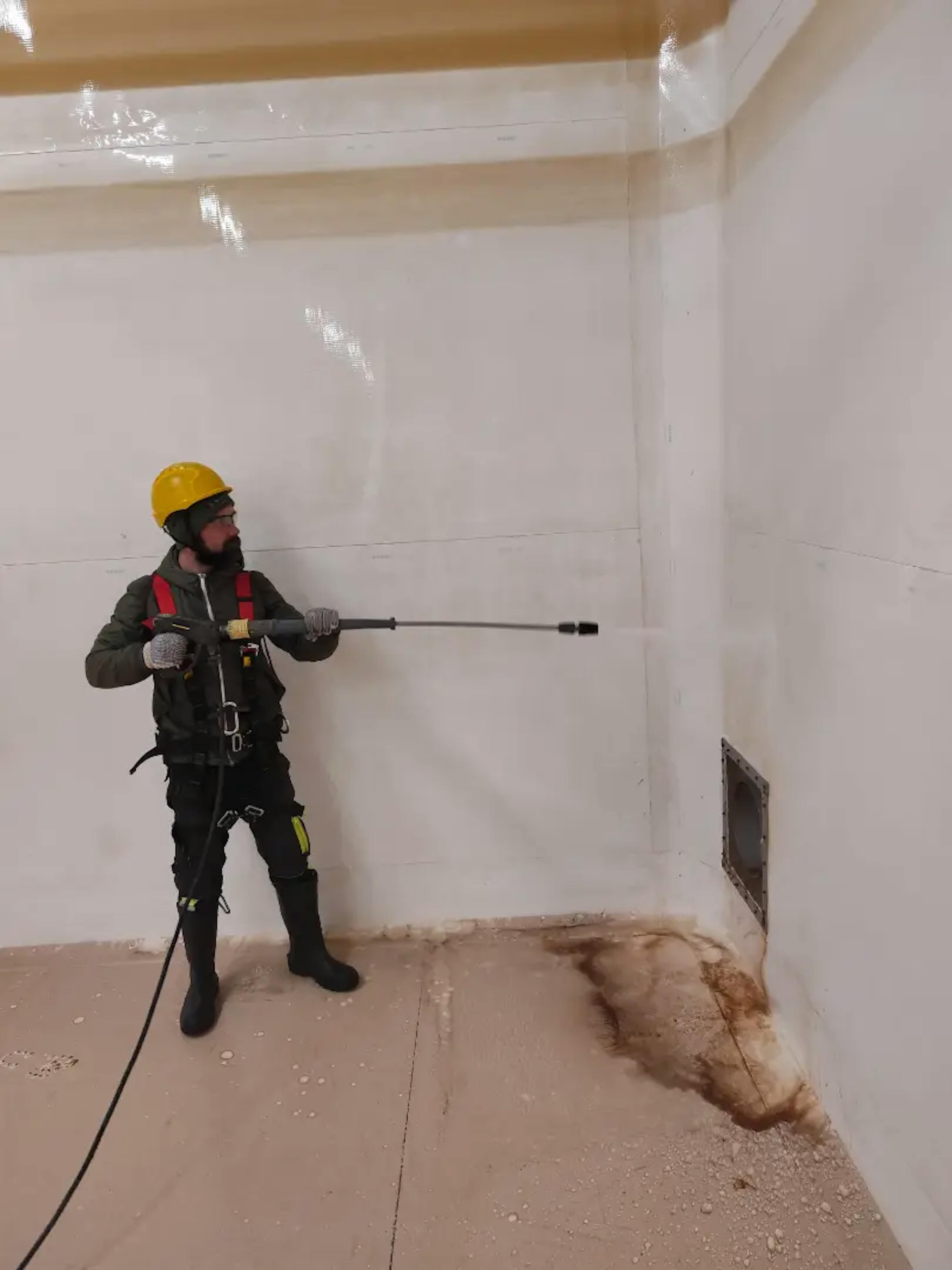 telpu virsmu dezinfekcija