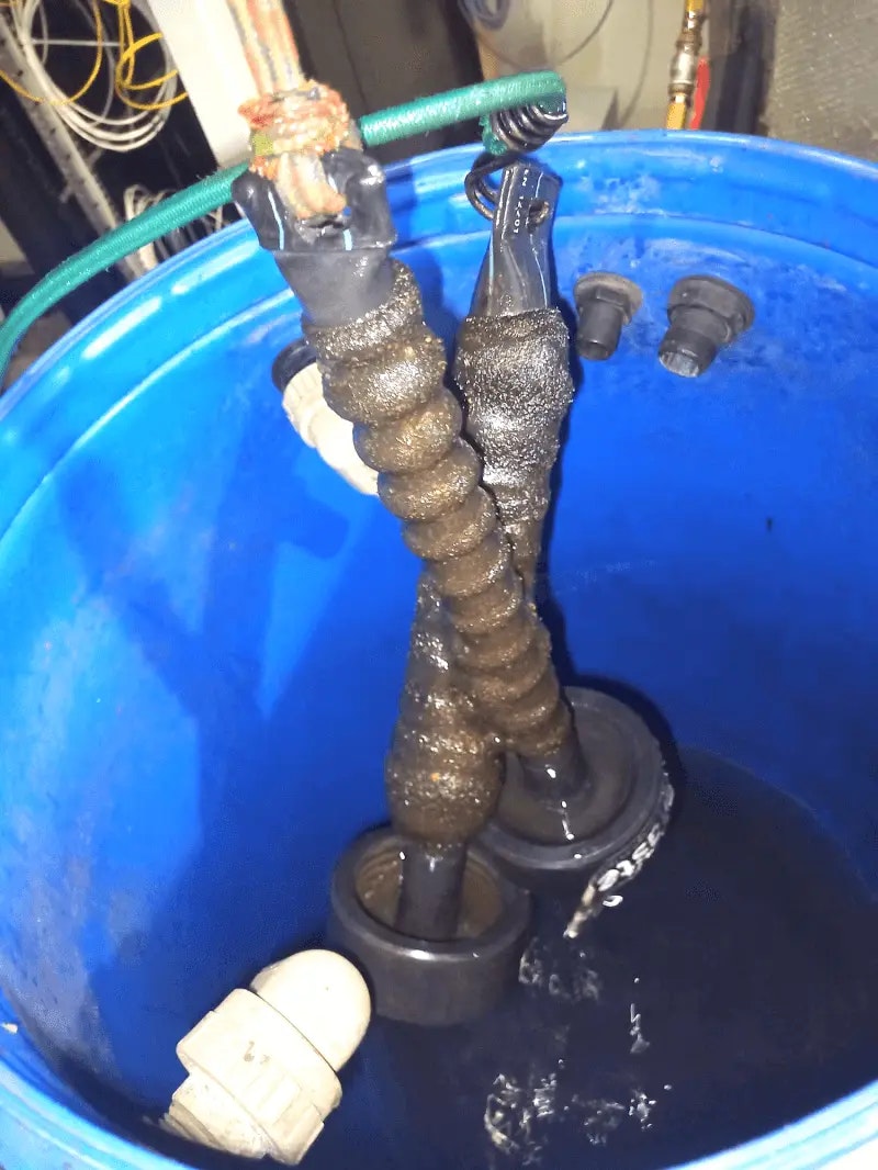 dzesēšanas un karsēšanas sistēmu skalošana