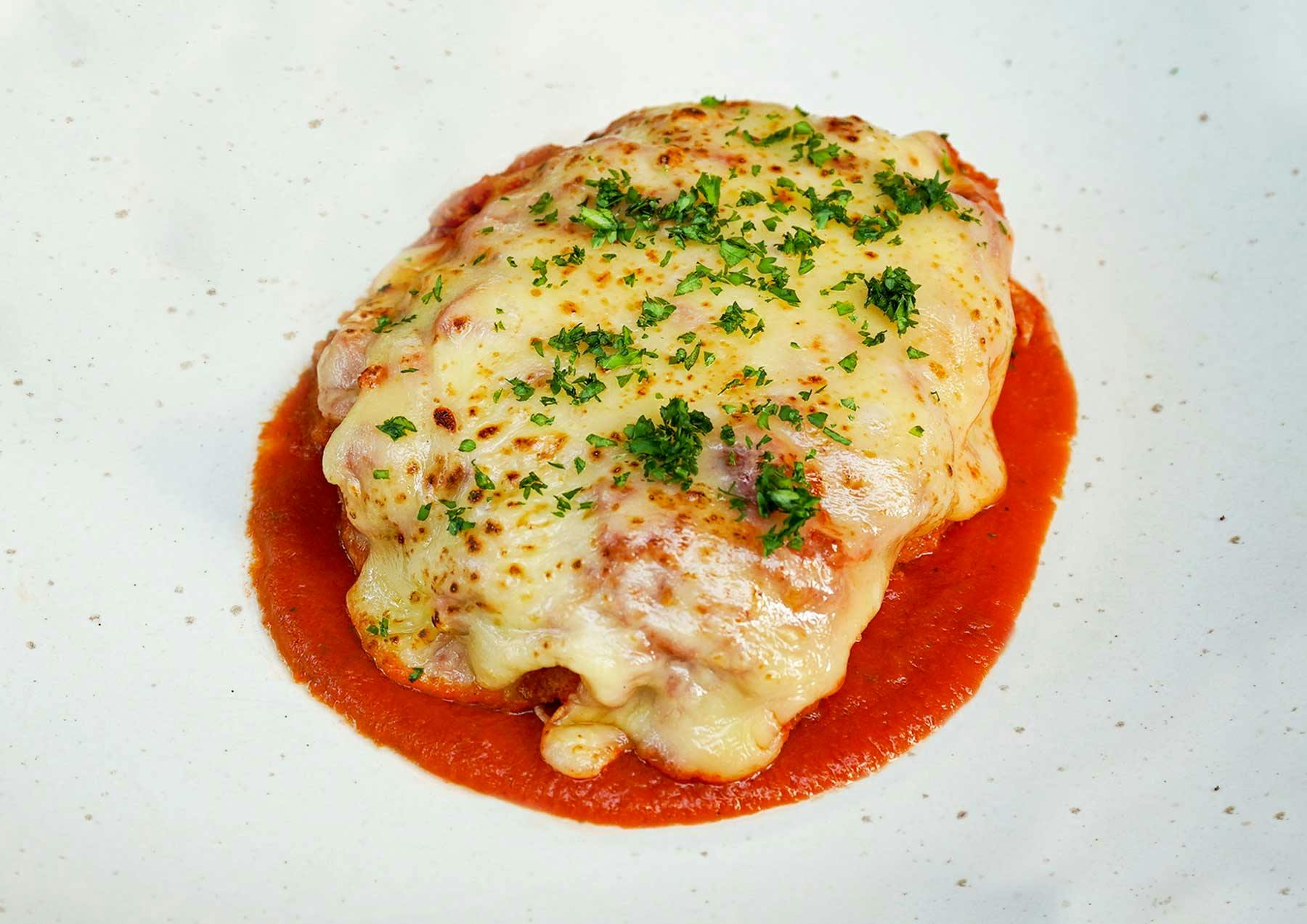 CHICKEN-PARMIGIANA