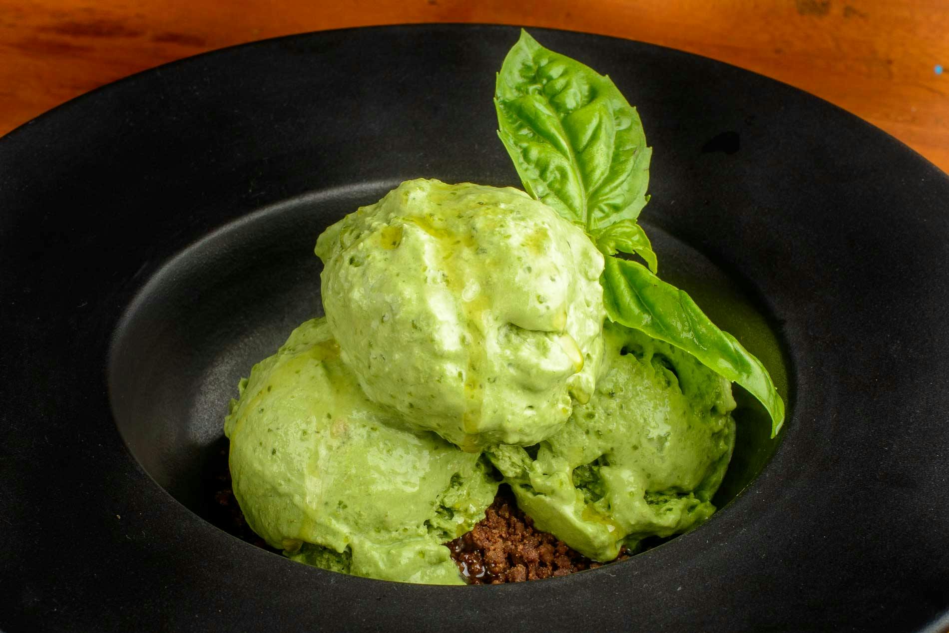 basil-ice-cream