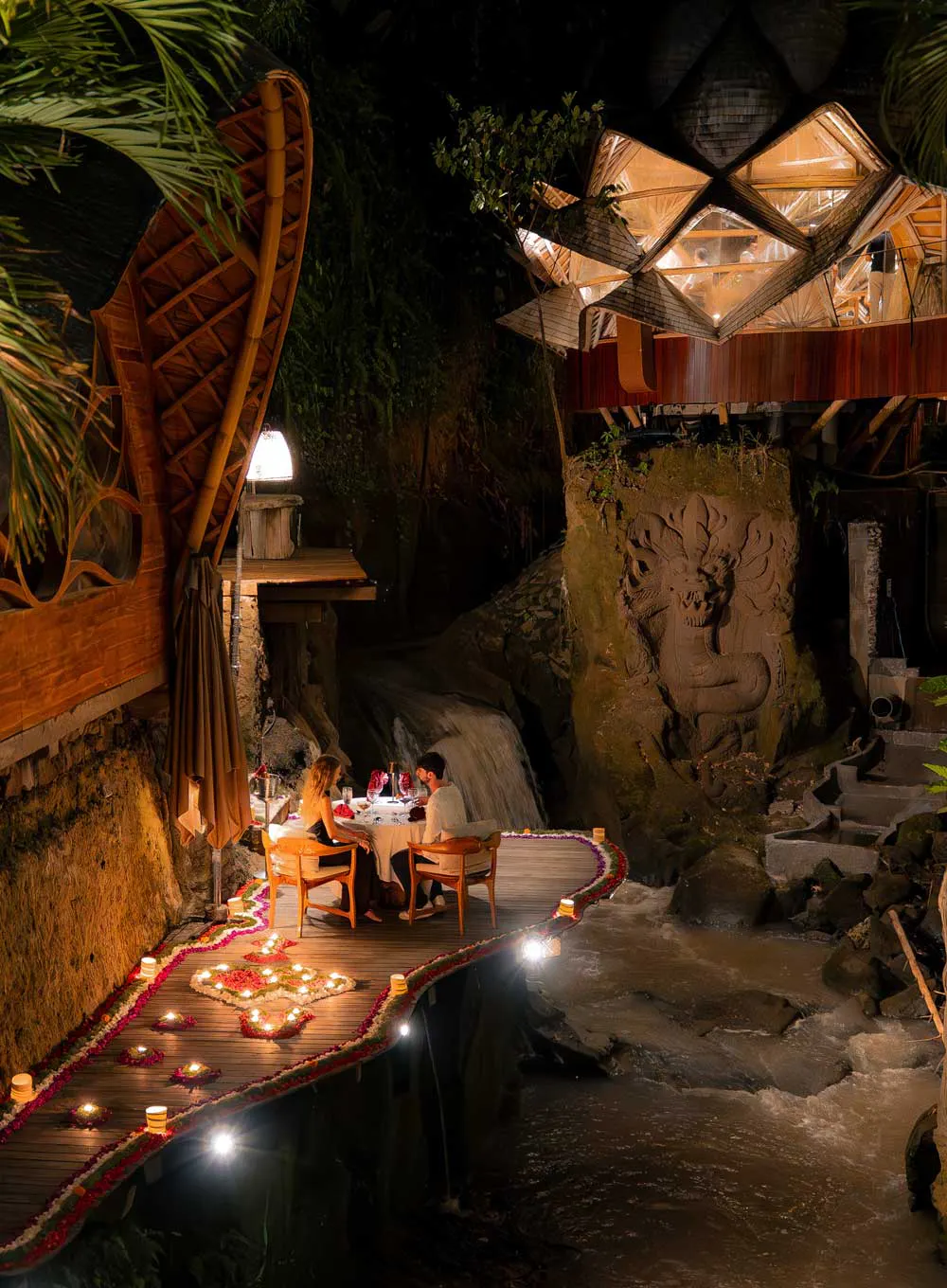 romantic dinner in bali