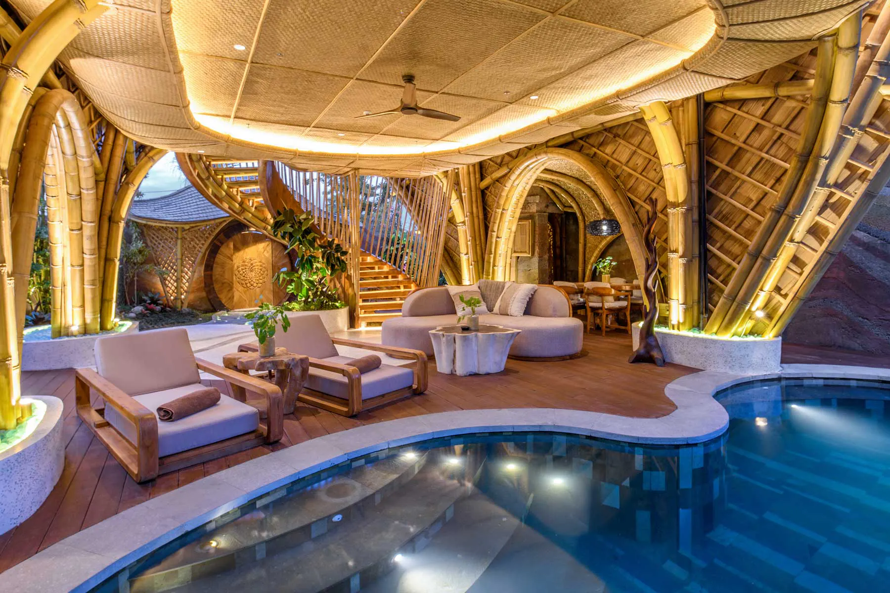 beautiful bamboo 1 bedroom villa in Bali