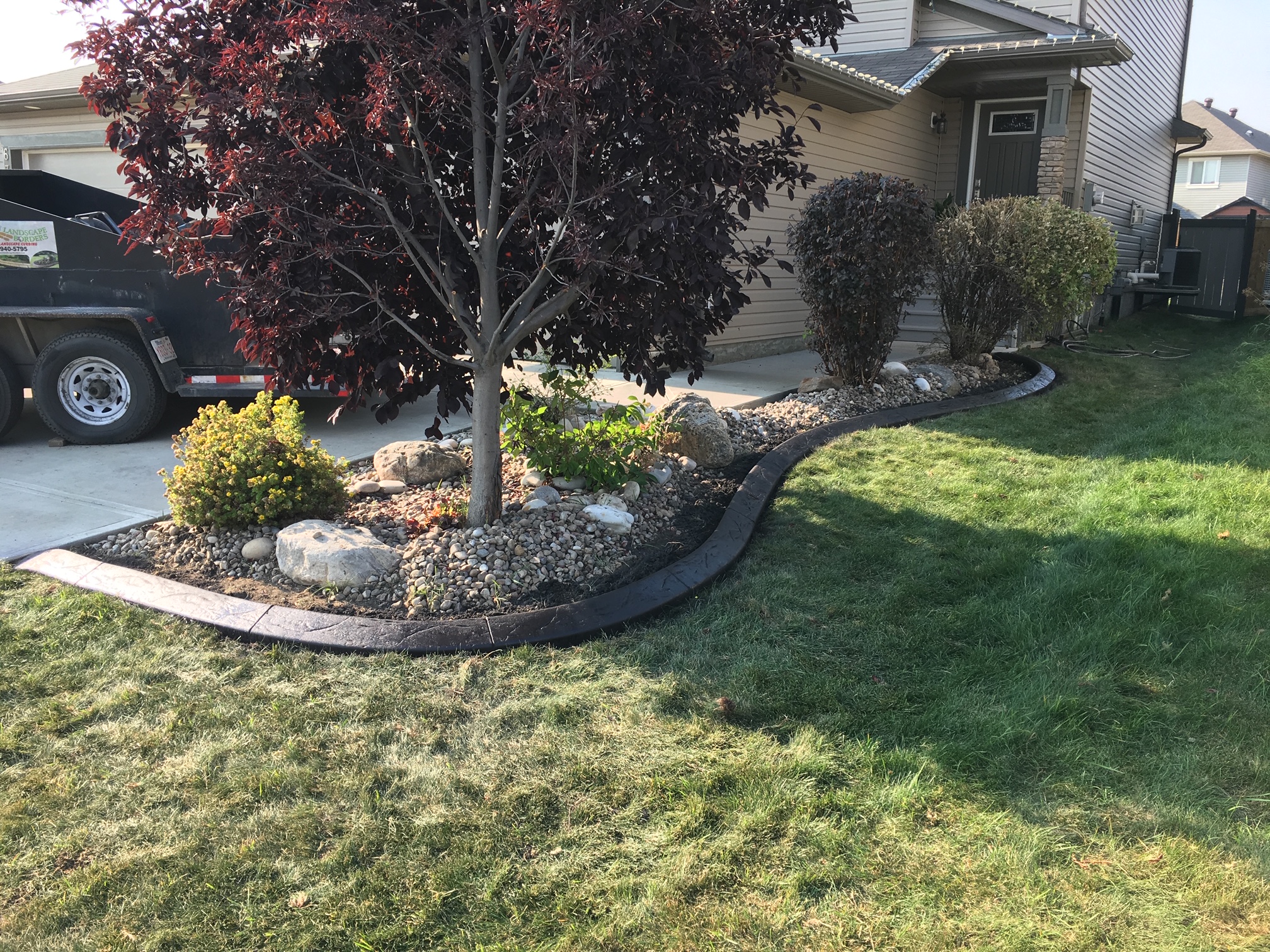 Spanish pattern angle curbing 