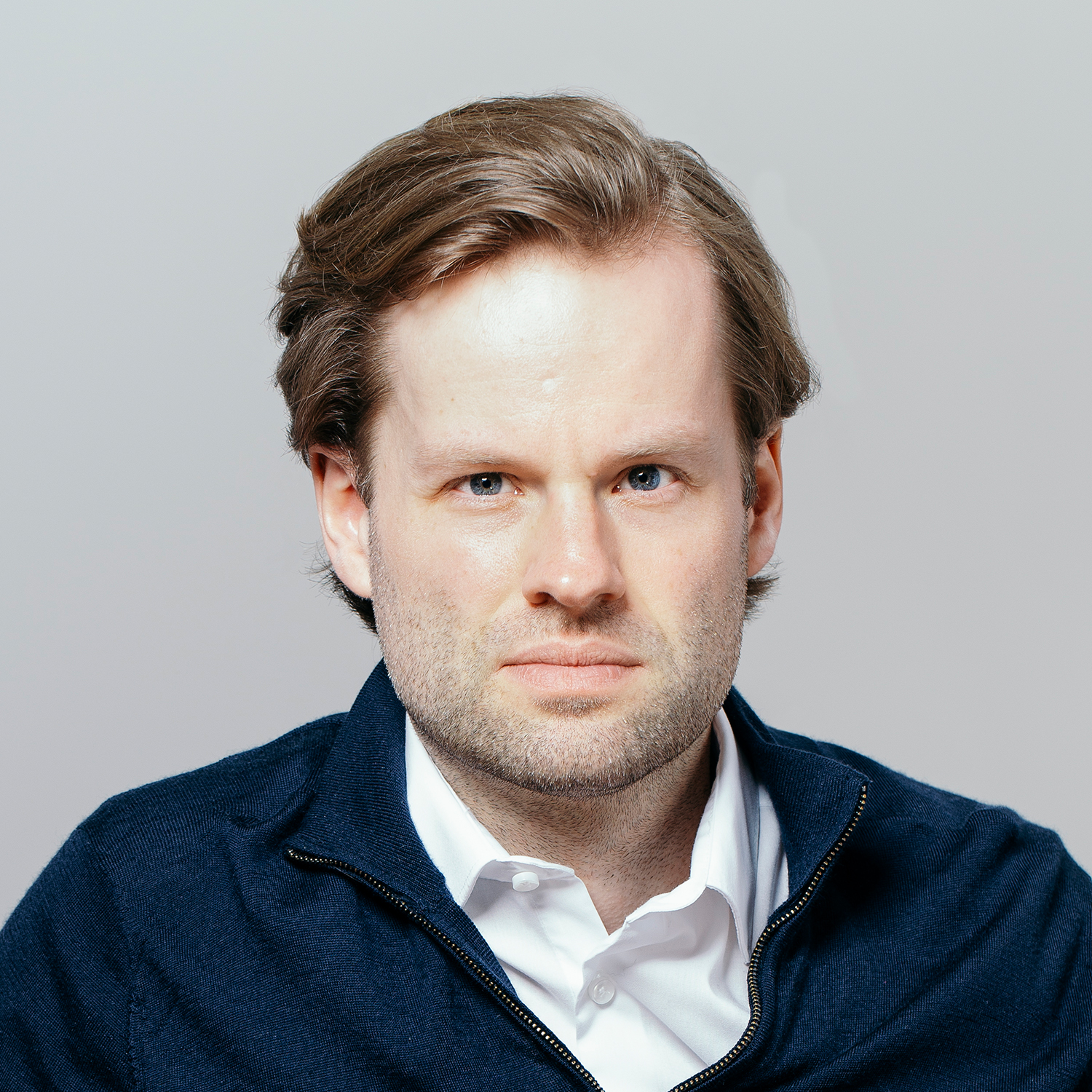 Kopfbild von Julien Florian Jensen, Managing Director bei Ultramarin.