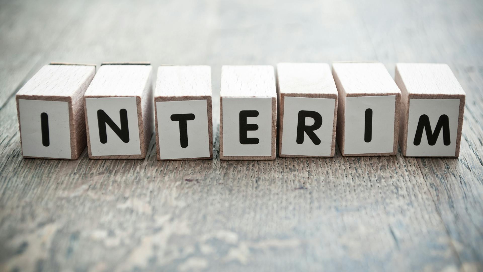 Comment choisir entre le CDD et le contrat d’intérim ? Choisir entre CDD et contrat d'intérim