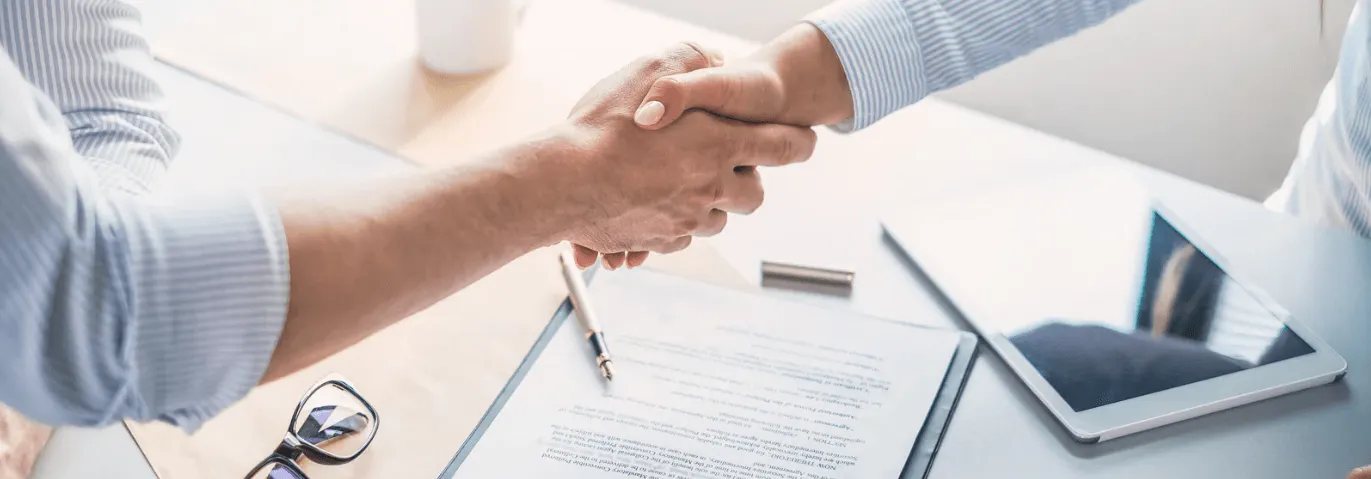 10 conseils essentiels avant de signer un bail professionnel 