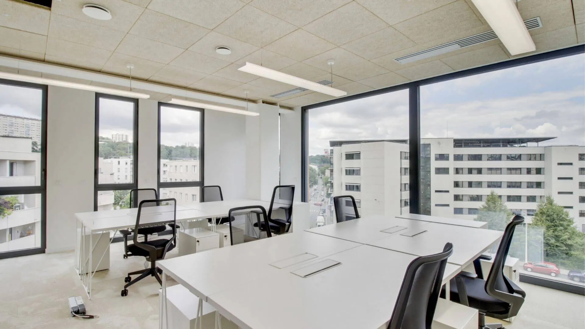 Calcul des charges et taxes pour une location de bureaux Quelles sont les charges et taxes pour une location de bureaux ?