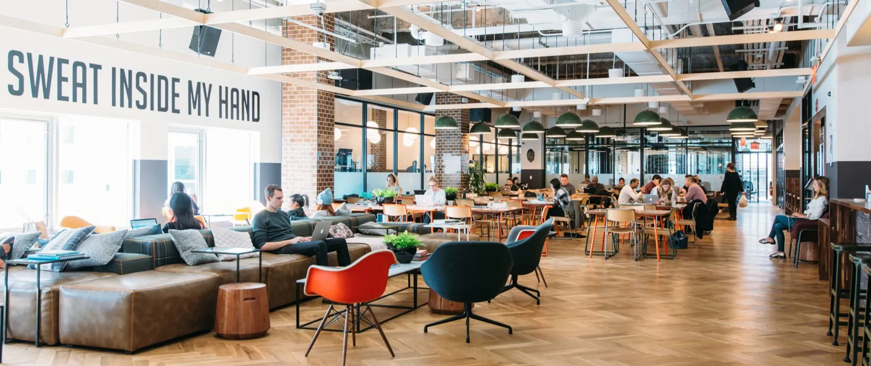 Les différences entre flex office, télétravail et open space Quels sont les différences entre flex office, télétravail et open space