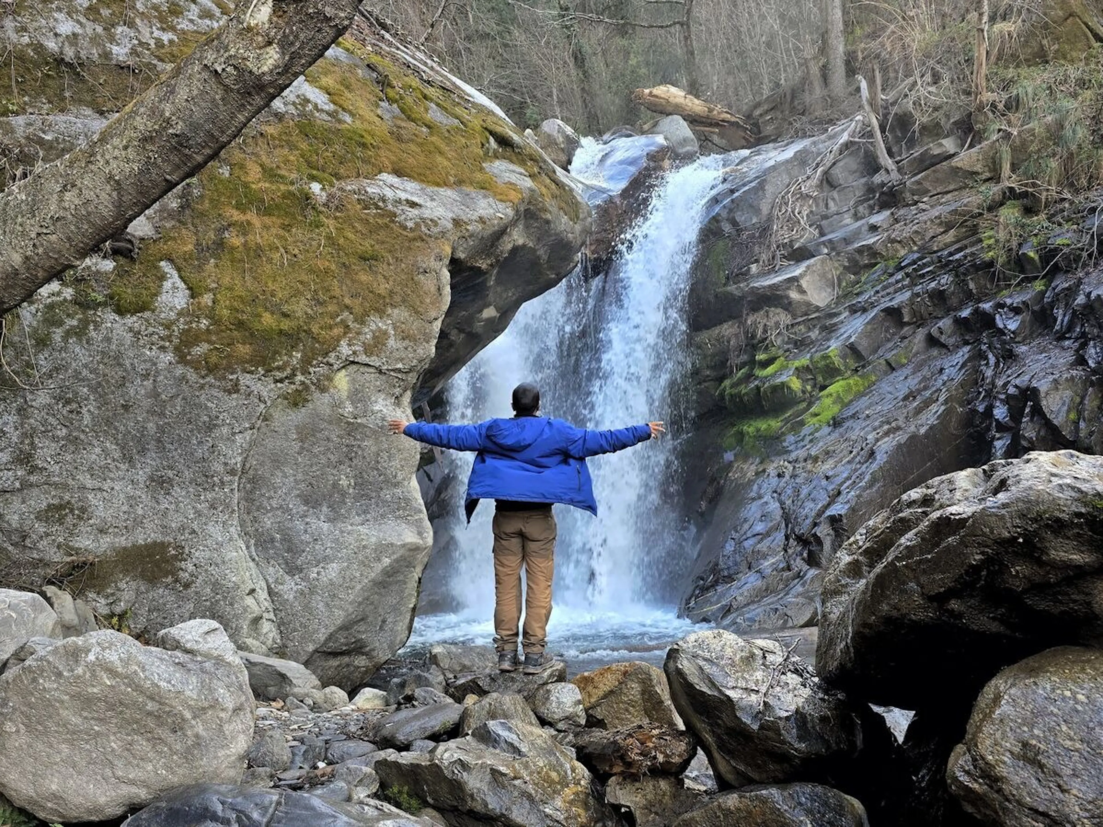 Crystal Waterfall trek through deodar forests near Manali, a hidden waterfall away from tourists.