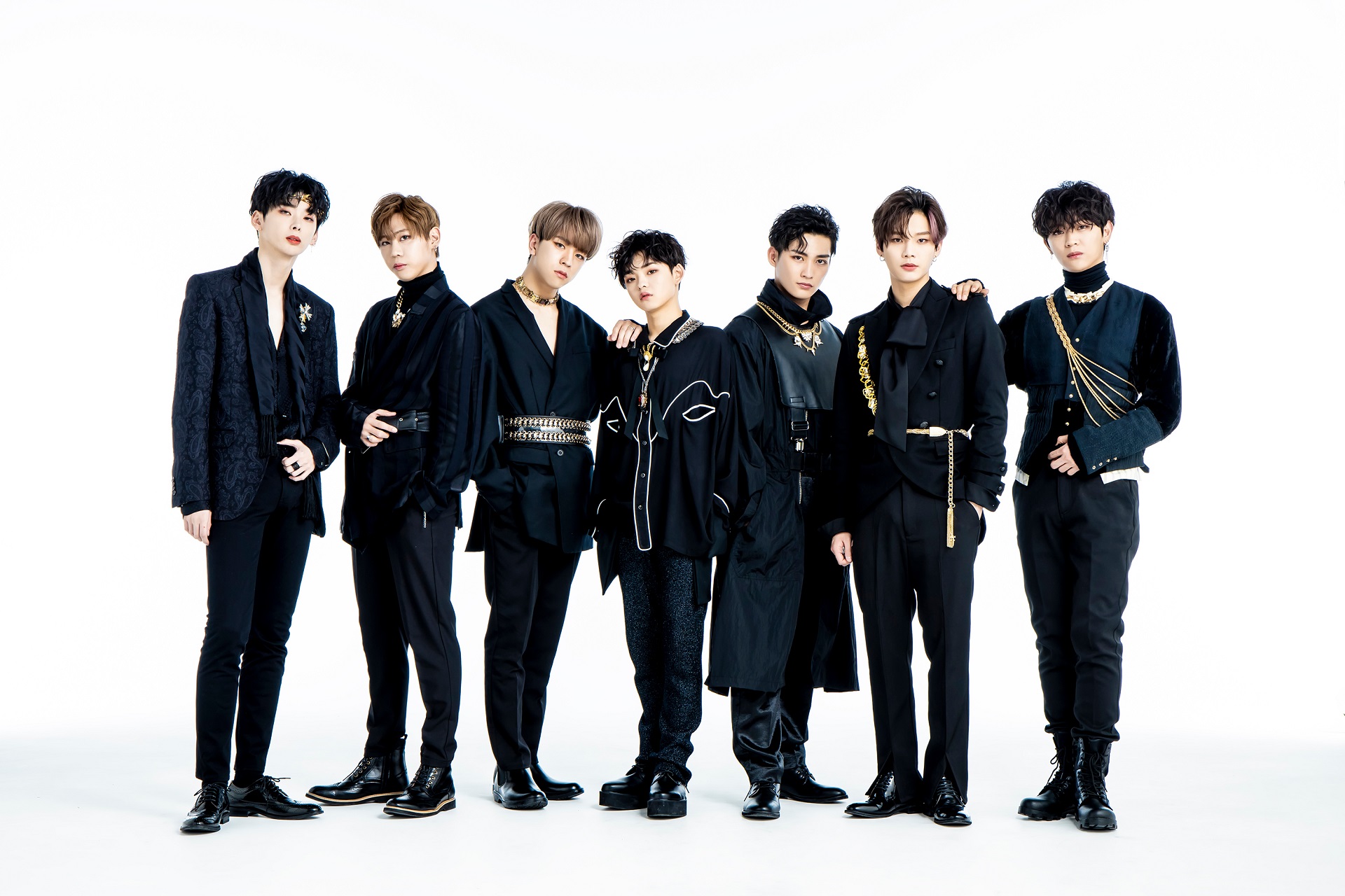 ORβITデビューアルバムの「UNIVERSE」フル音源をU-NEXT独占で先行公開。レコーディング風景を収録したメイキング映像も同時配信