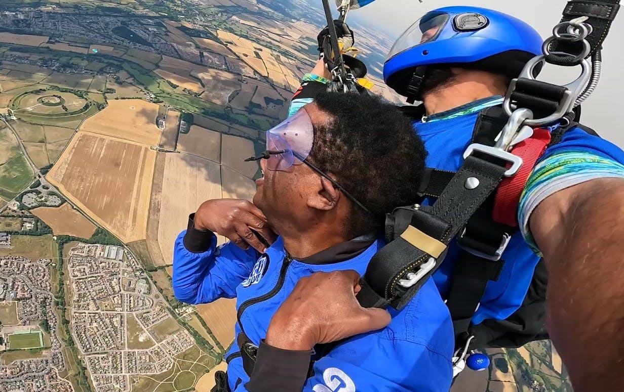 charity skydive - Lloyd