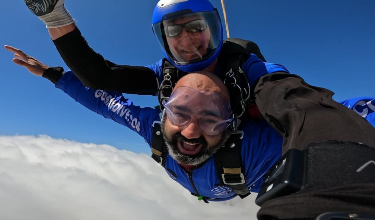 charity skydive - Nasir