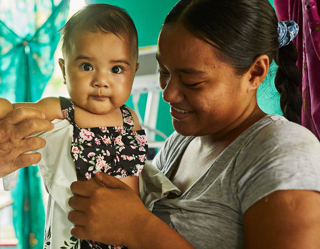 On the main island of Fongafale in Tuvalu, children come in to receive essential vaccinations. They are vaccinated against measles, rubella, hepatitis, rotavirus, and HPV, among others. UNICEF ensures the safe delivery of vaccines to the isolated archipelago, maintaining their proper temperature throughout the journey.