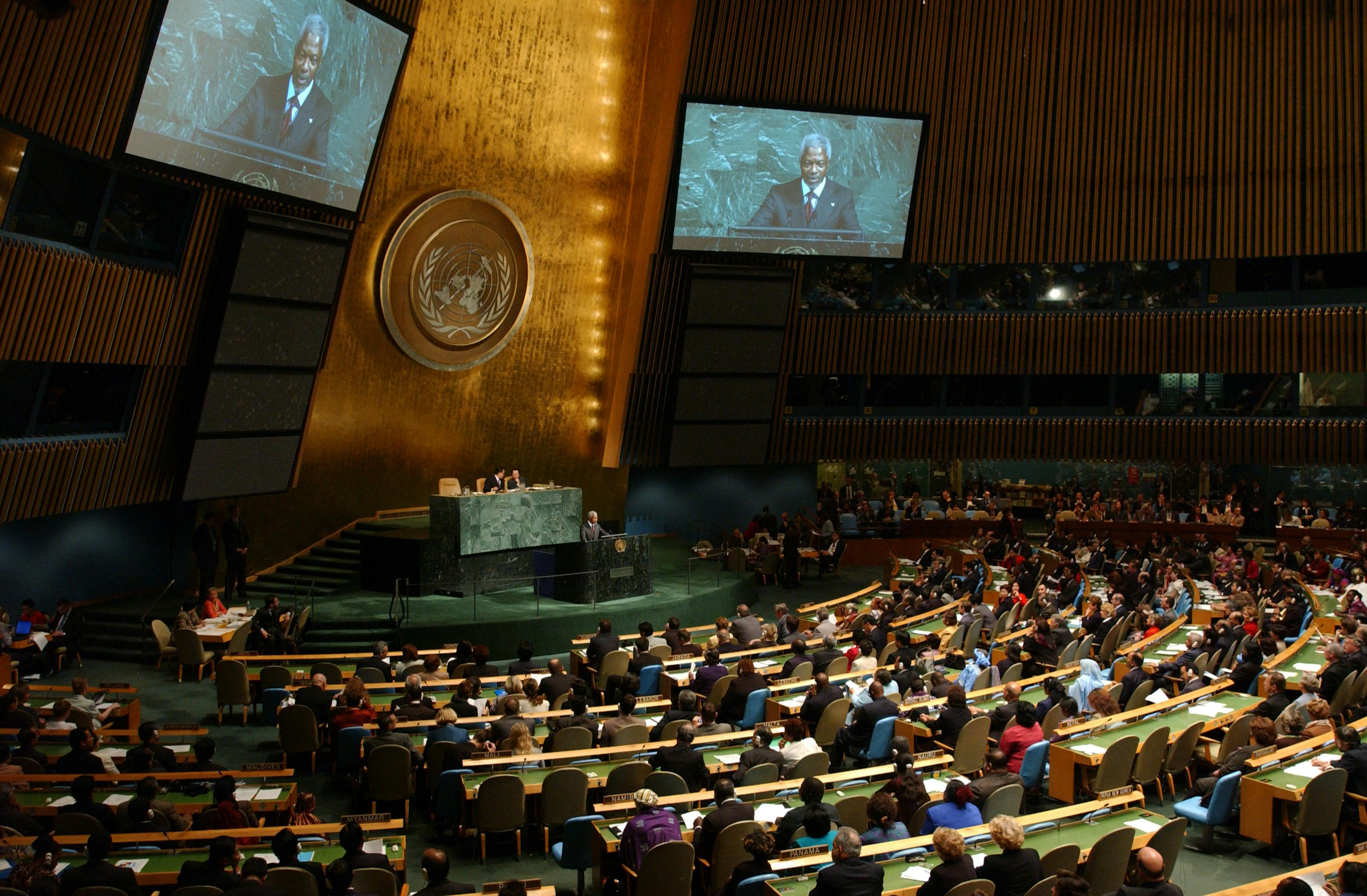 UNHQ, 8 May 2002. UNSS on Children Opening Plenary. United Nations Secretary-General Kofi Annan addresses delegates at the opening of the landmark UN Special Session of the General Assembly on Children. 
