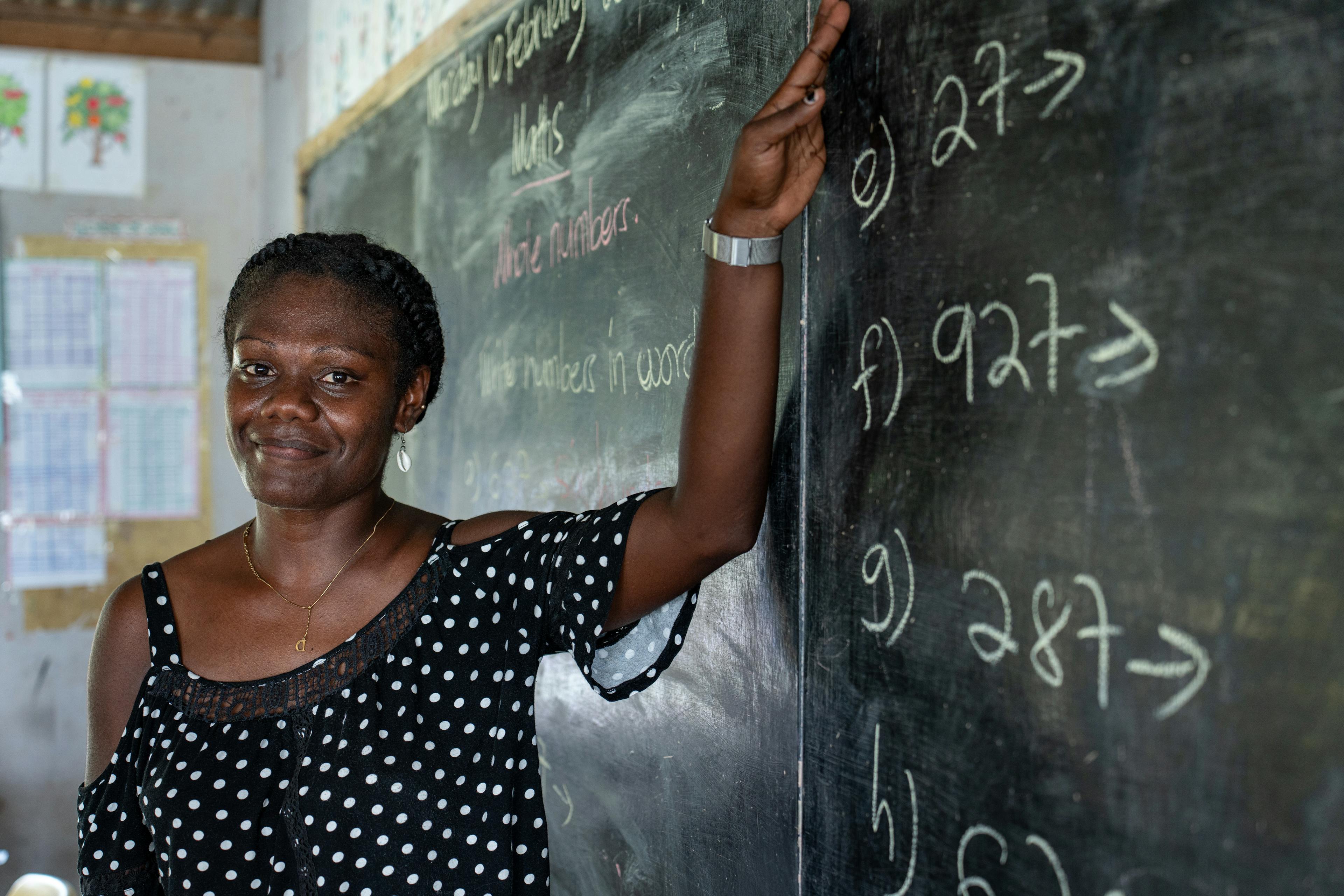 Vanuatu- Survival School primary teacher Cassandra