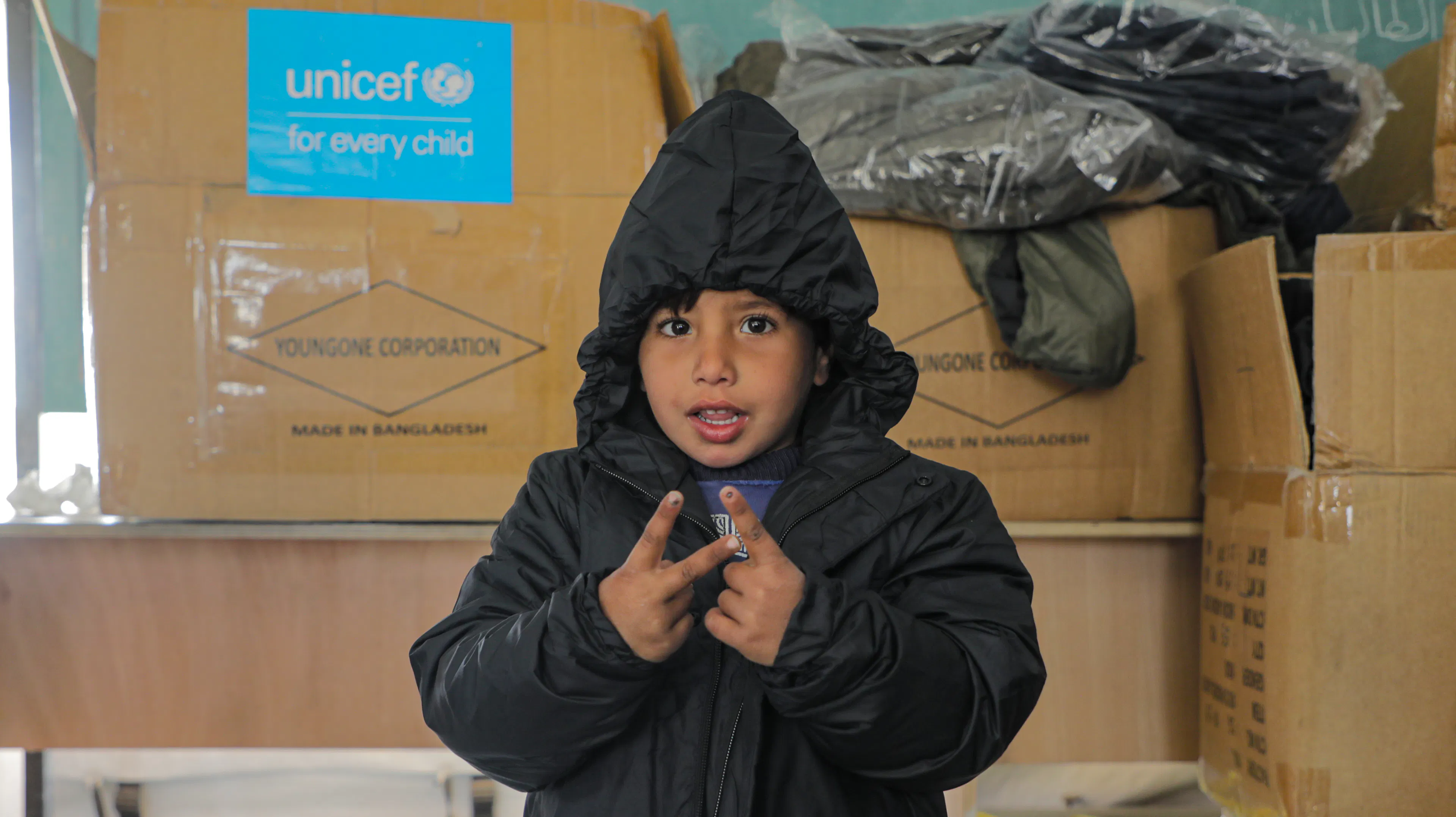 Children in the Gaza Strip face a harsh winter in makeshift shelters, exposed to the cold and rain. With Youngone’s support, we've provided warm clothes to 48,000 children—bringing comfort, hope, and much-needed relief. This partnership makes a big difference by keeping kids warm. While UNICEF continues to deliver essential supplies to families in the Gaza Strip, more support is still needed.