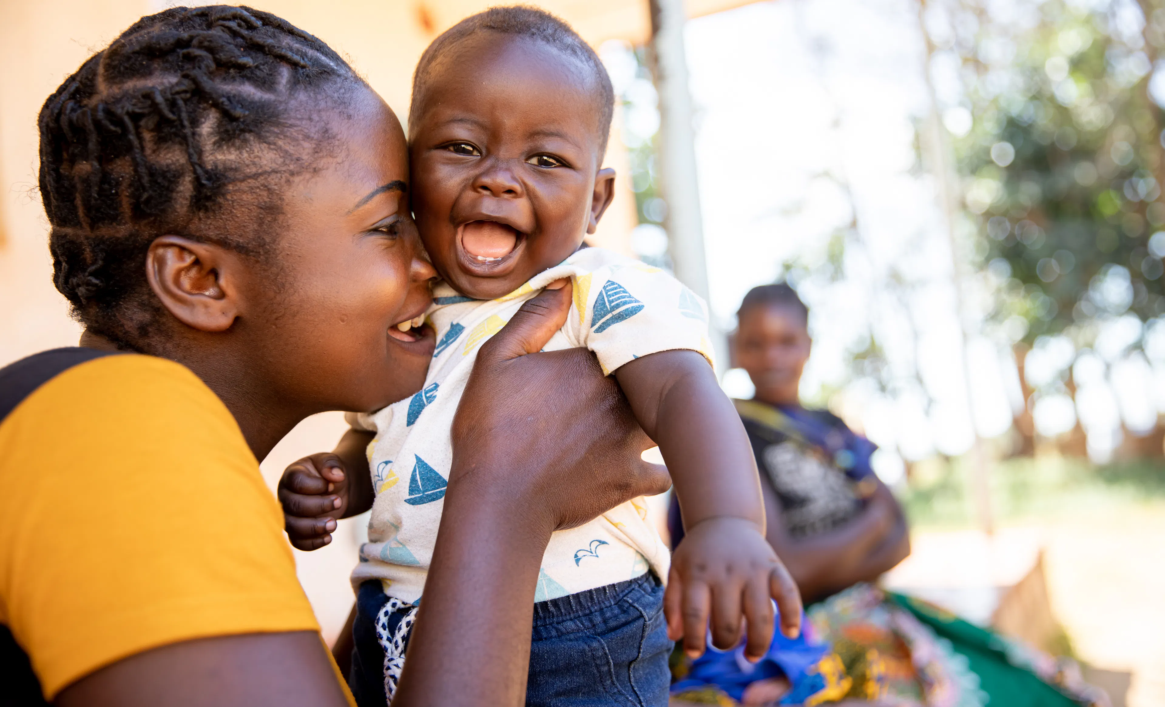 Naomi Mbewe (24 yrs) and her baby Critious ( 6 months)
Mother and child are encouraged to attend the GMP (Growth Monitoring Clinic) at the Feni Health Facility where babies are weighed and MUAC is taken to screen for malnutrition.