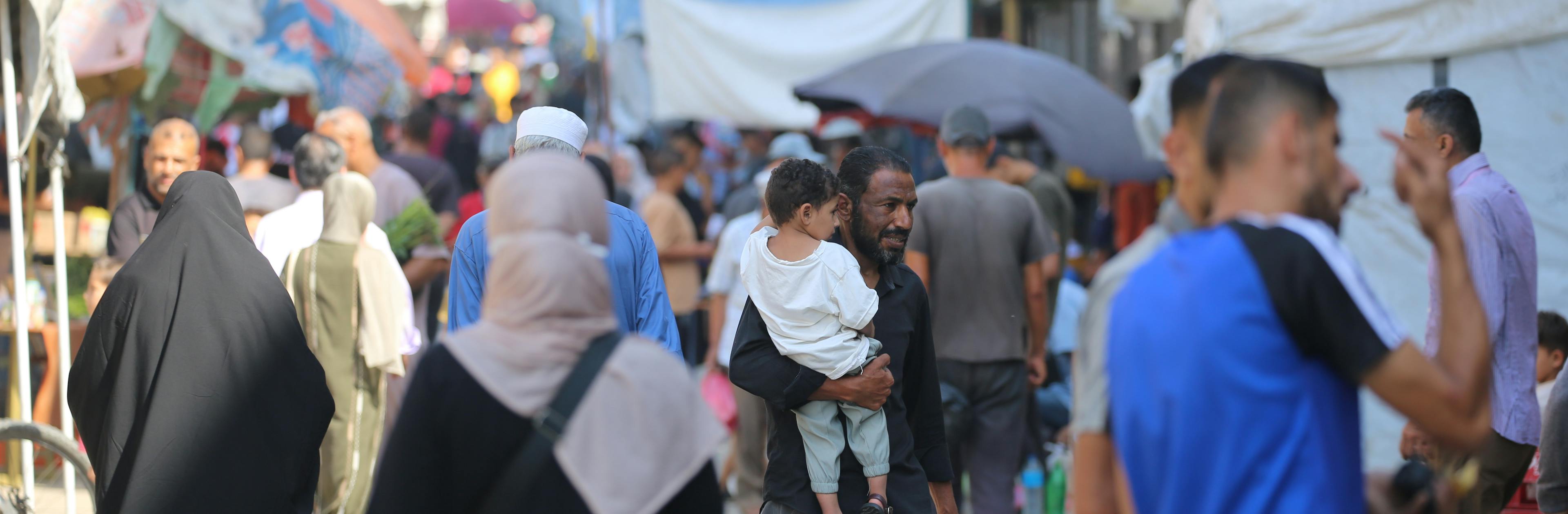 Scenes from the local market in Deir El Balah – where families face skyrocketing prices and severe shortages due to the ongoing restrictions on aid and commercial supplies – captured on 3 July 2025 