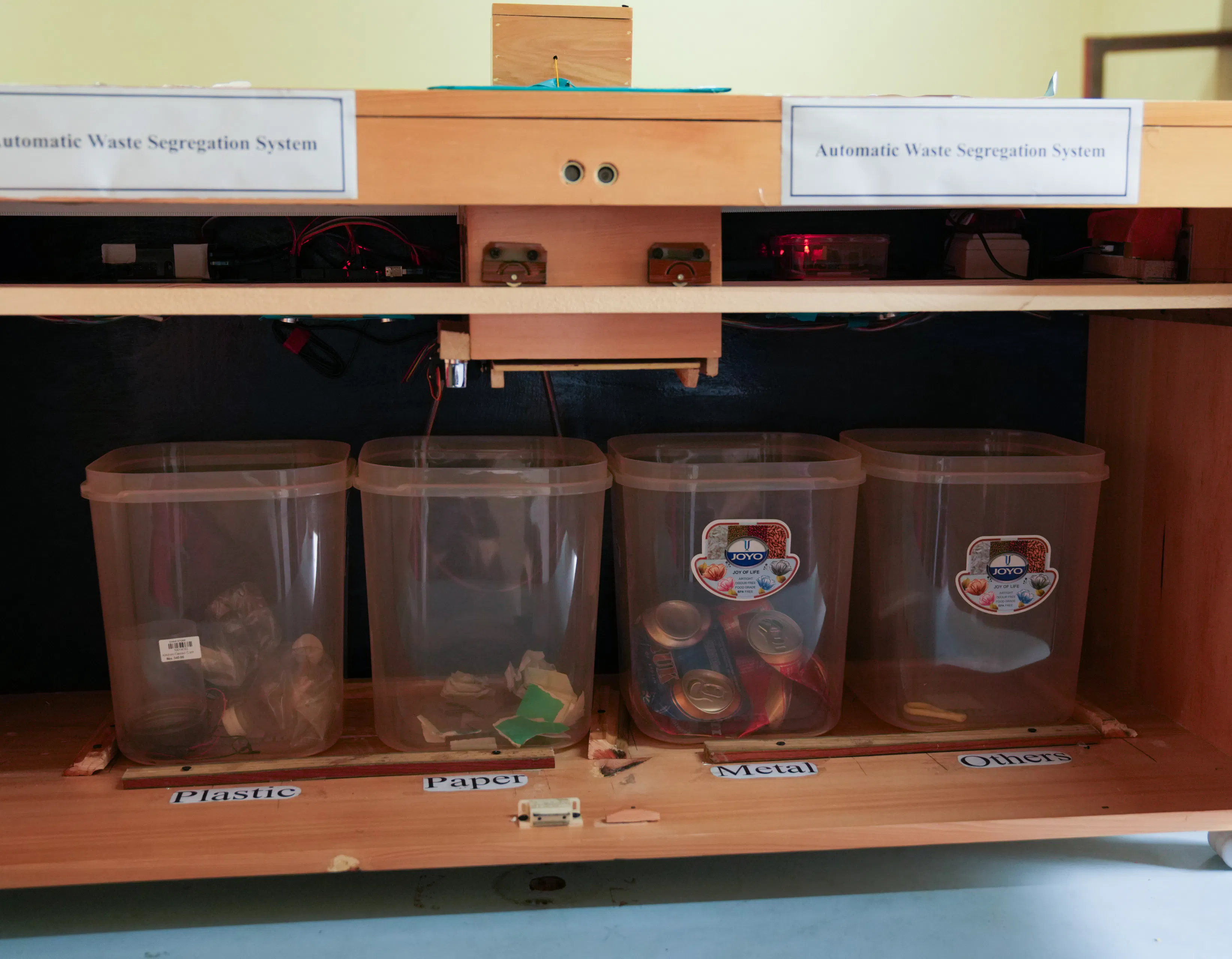 Recycling automation machine