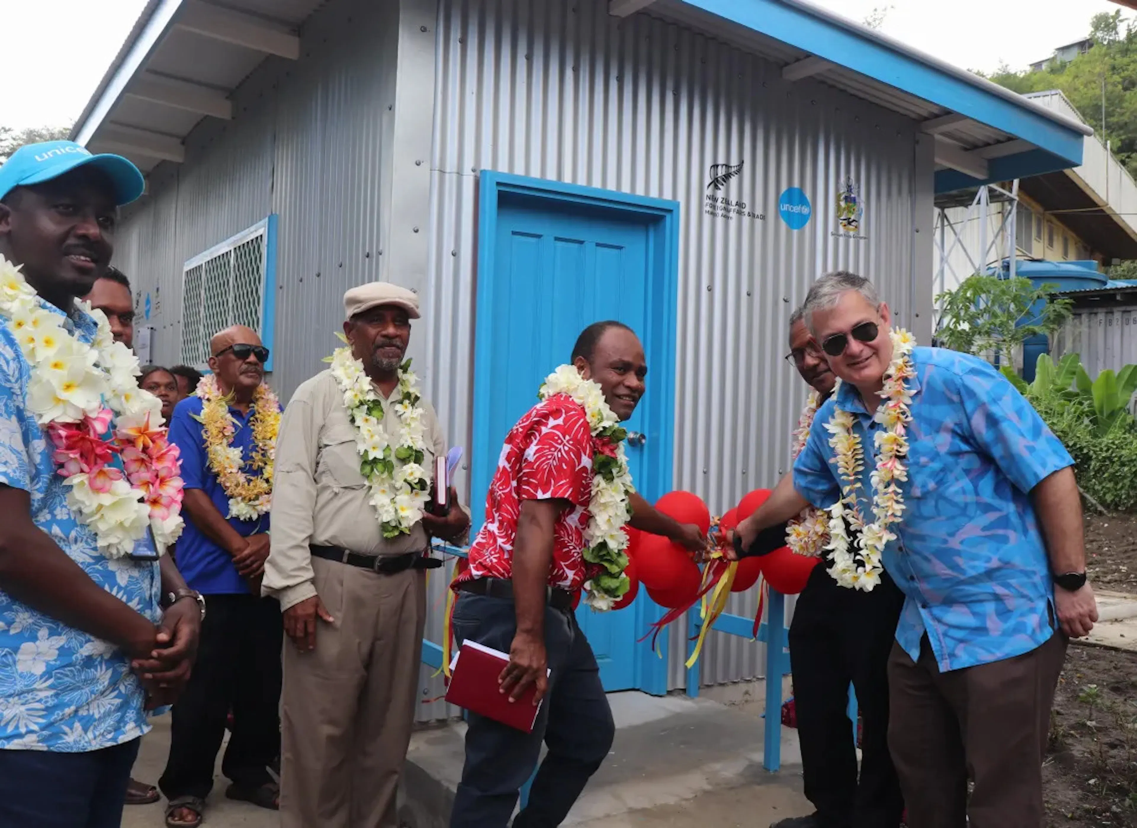 NZ High Commissioner to Solomon Islands H.E. Jonathan Andrew Curr and Honiara City Deputy Lord Mayor officially open the new WASH facility at Honiara High School, October 2025.