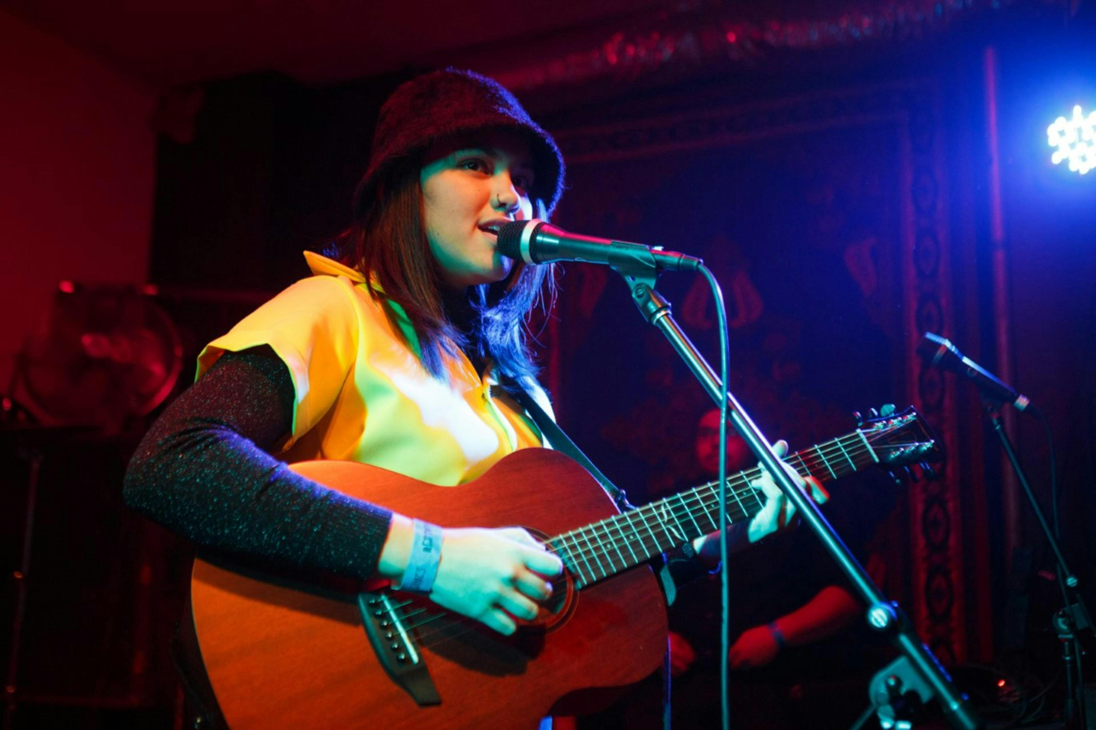Paige live at Wine Cellar for Going Global 2019