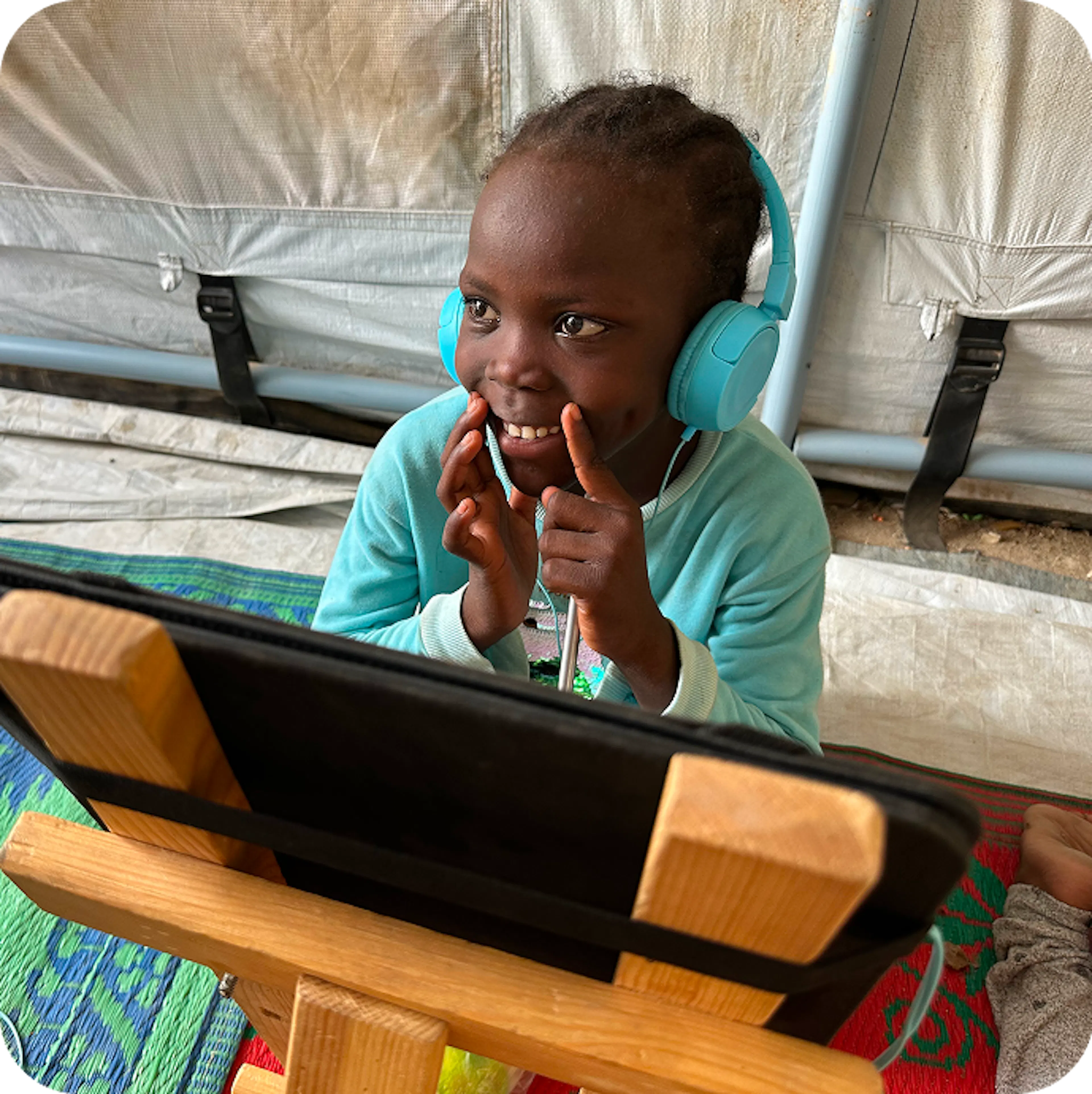 Child listening music