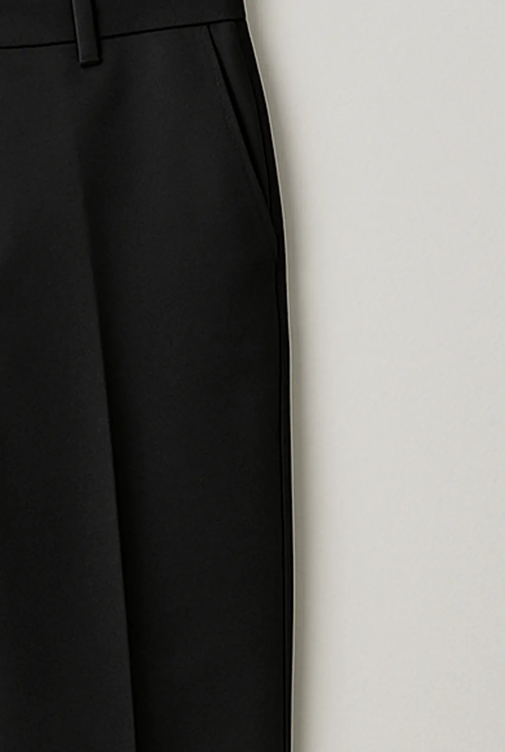 Black Office Pants_pocket