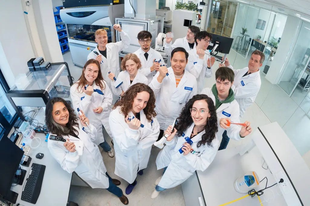 The Cradle wet lab team