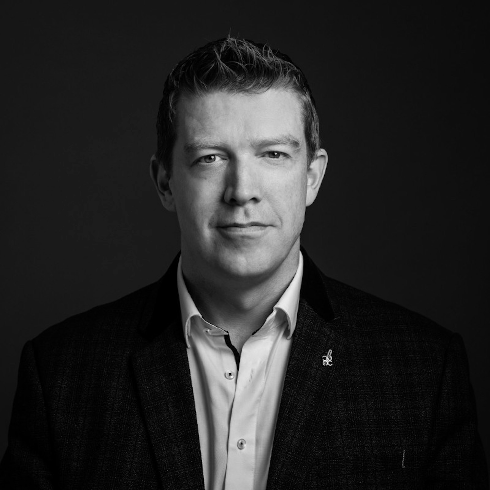 Default description for the image