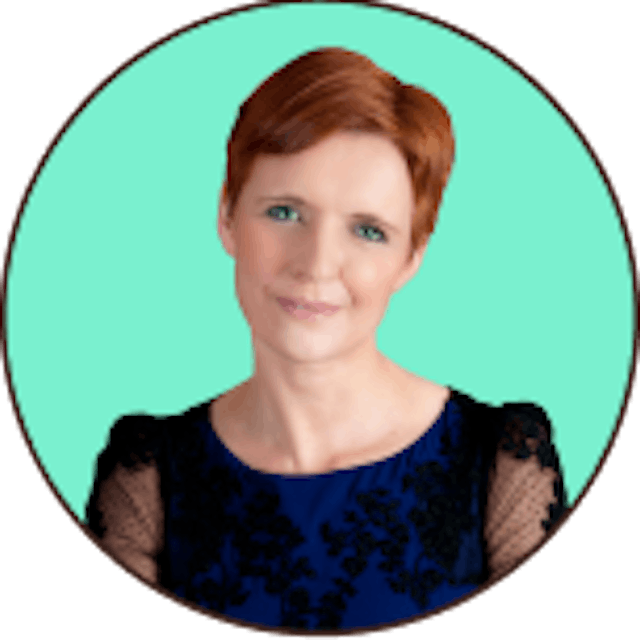 Dr Pixie McKenna profile