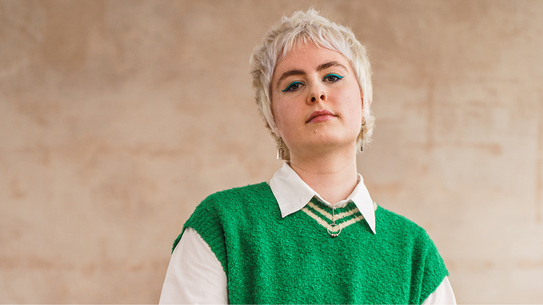 Default description for the image