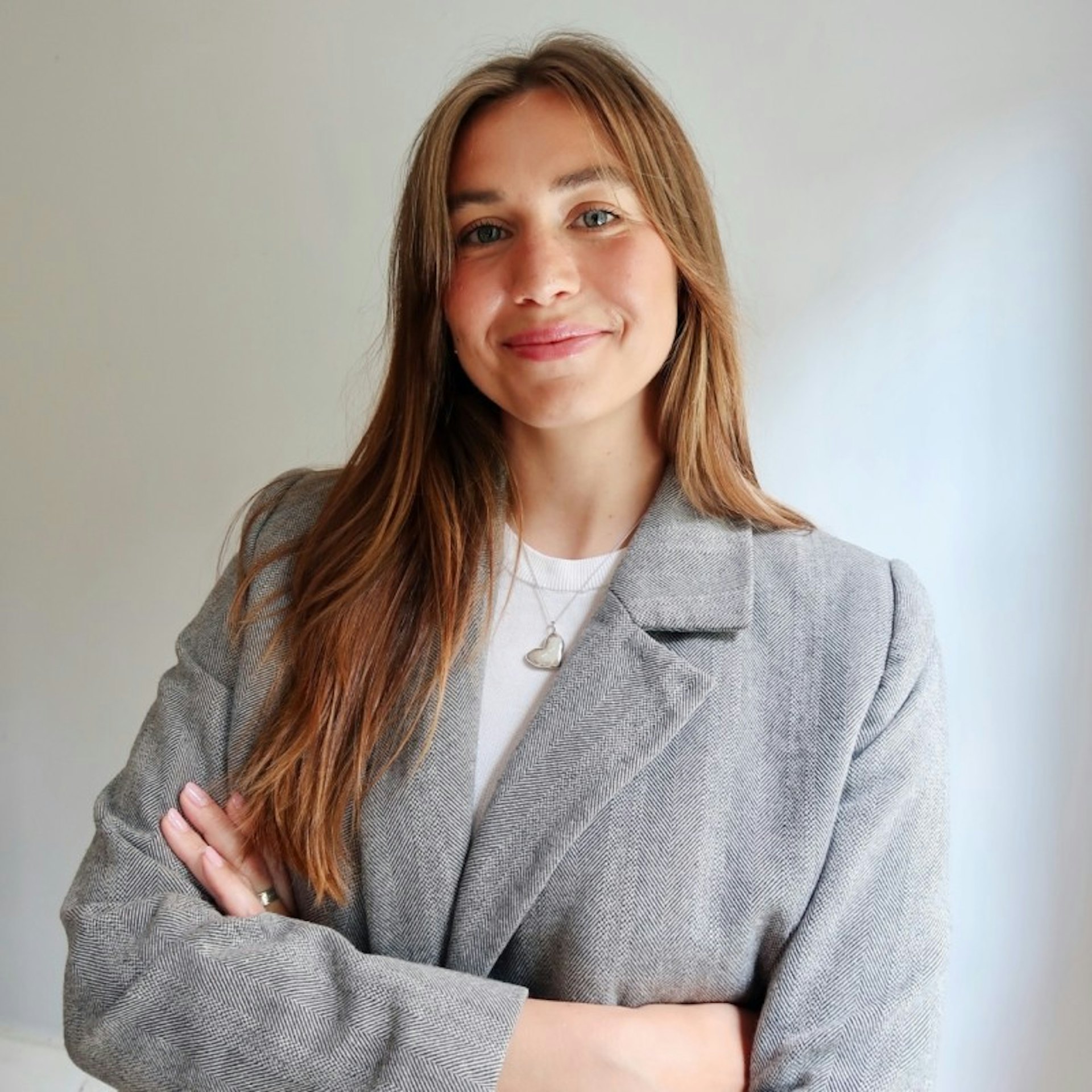 Default description for the image