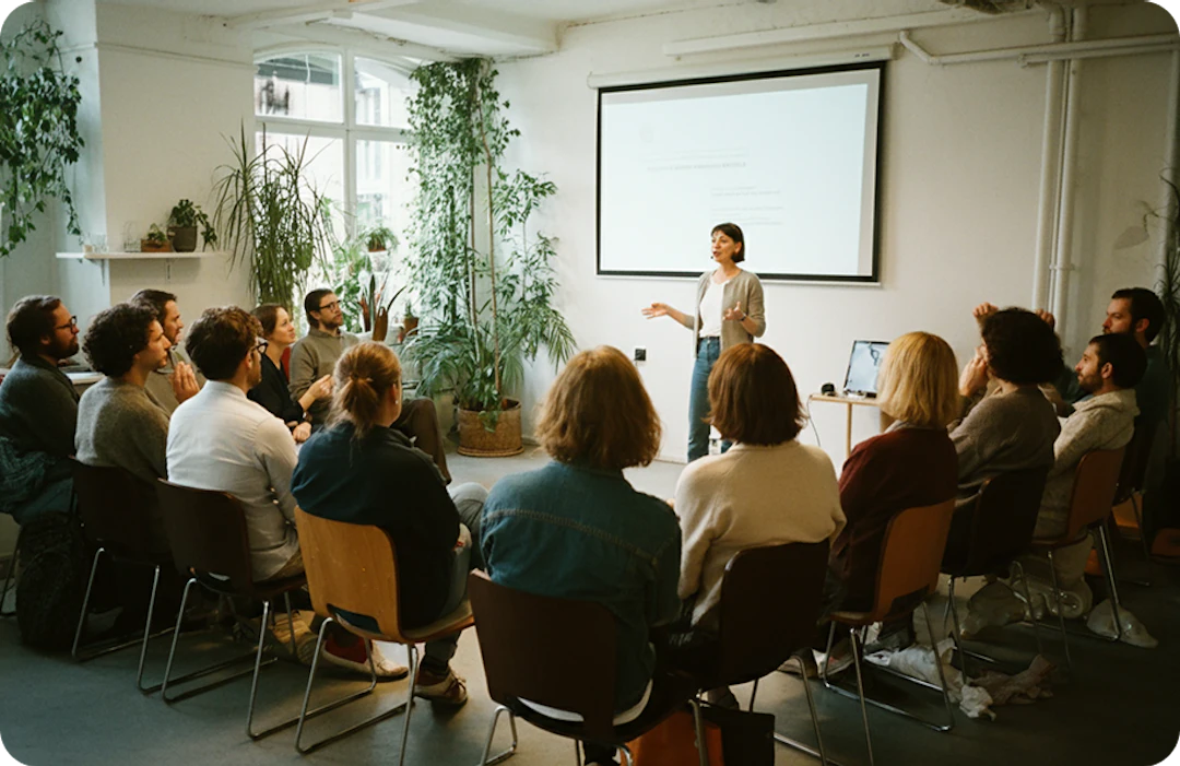 Default description for the image