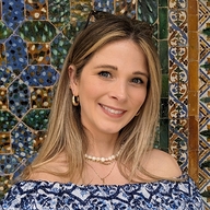 Default description for the image