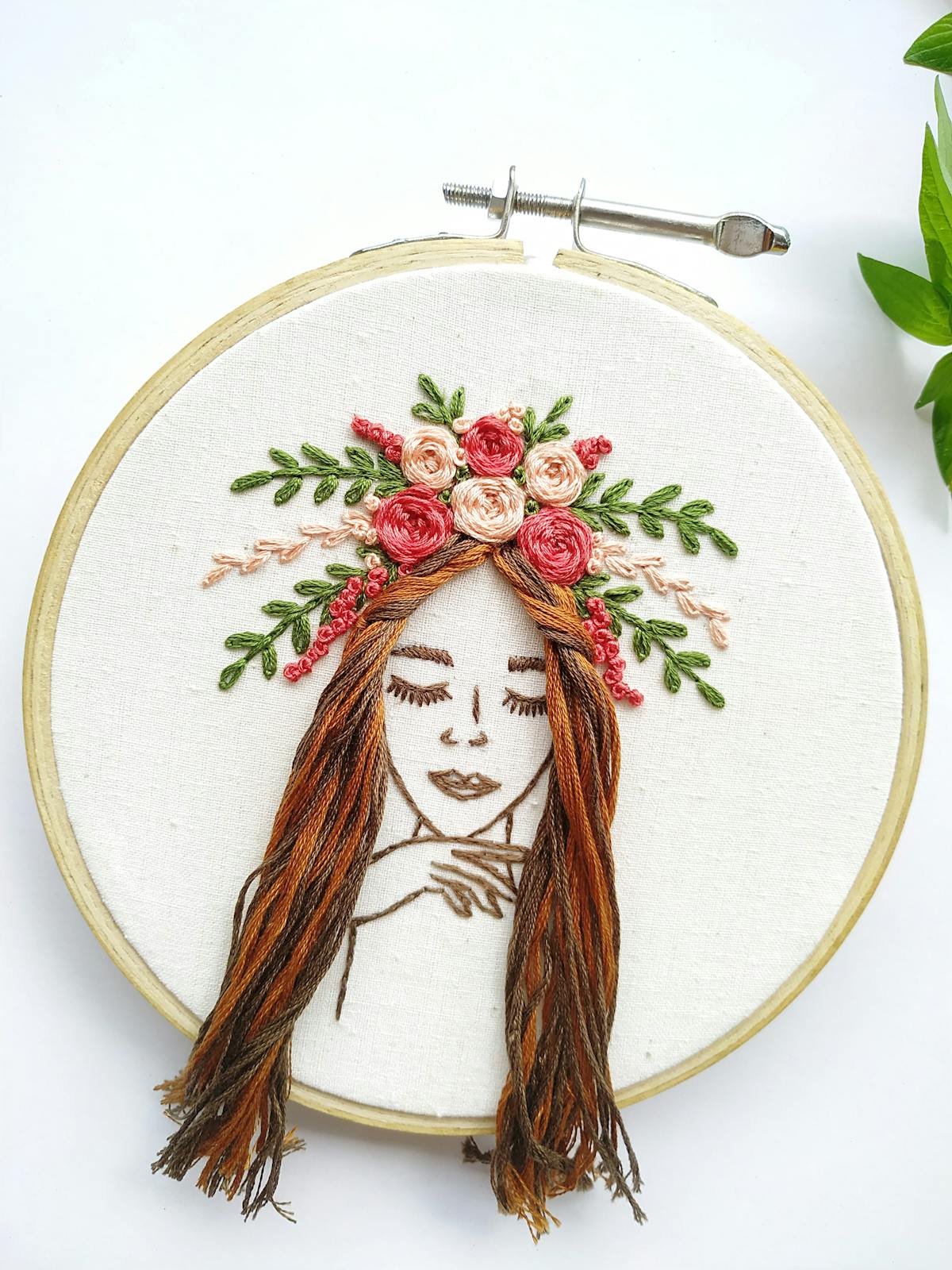 Hoopies Art face embroidery