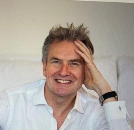 Simon McLoughlin photo