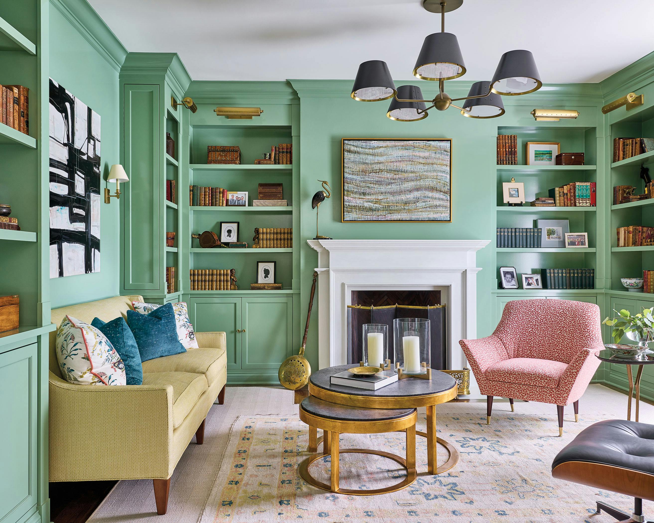 Chiltern Round shown in antique brass finish with antique brass accents. Shades shown in UECo. Signature Color Storm Gray painted finish with hewn brass lacquered interior. Interiors by Carolina Design Associates. Photography by Dustin Peck.