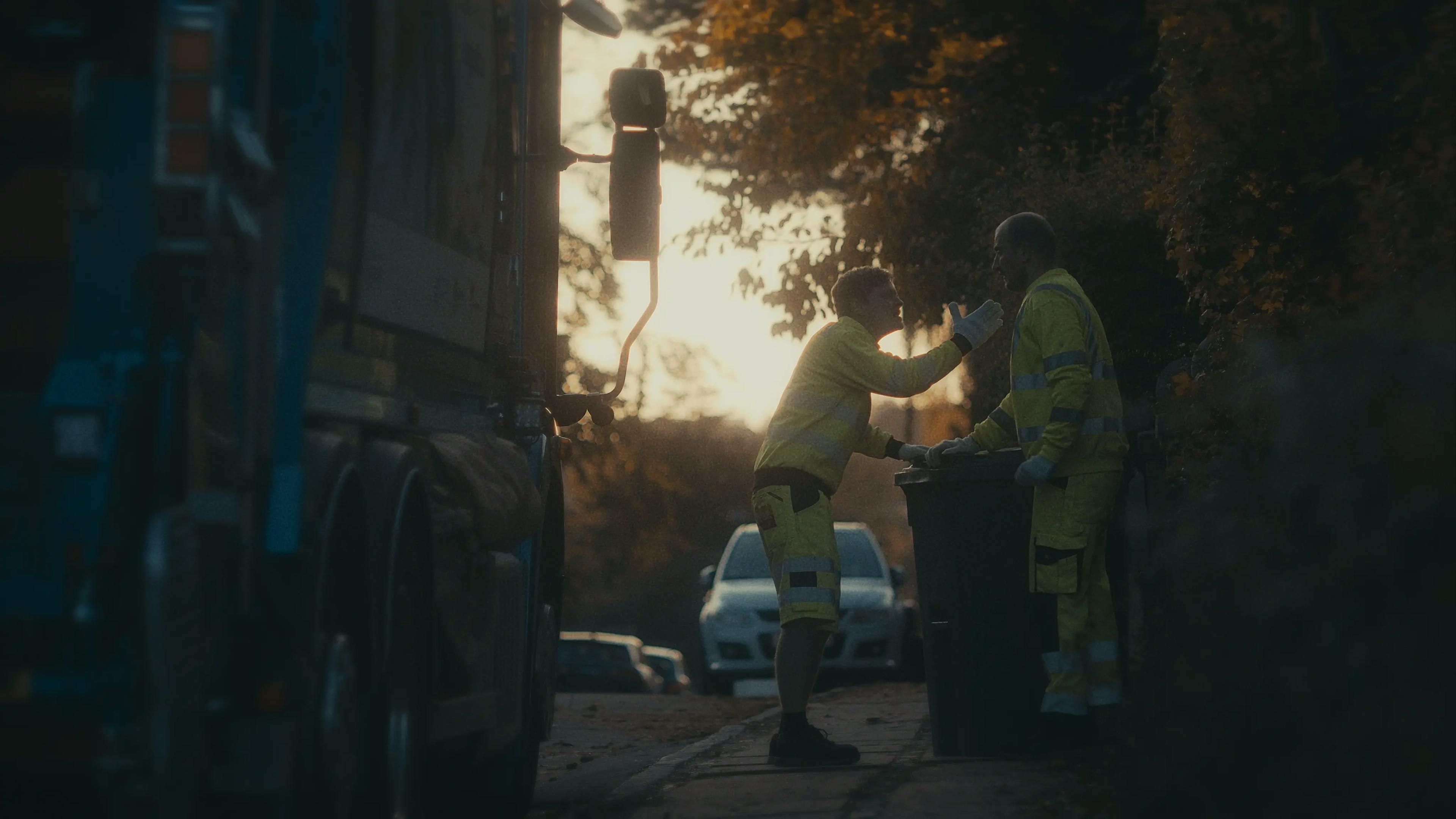 Bjarke tømmer skrald - still 7